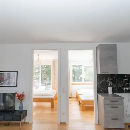 Luxurious Apartment With Big Balcony Near City Center Wien Exterior foto