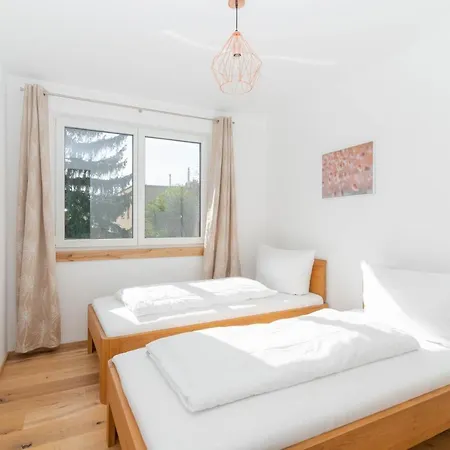 Luxurious Apartment With Big Balcony Near City Center Wien Exterior foto