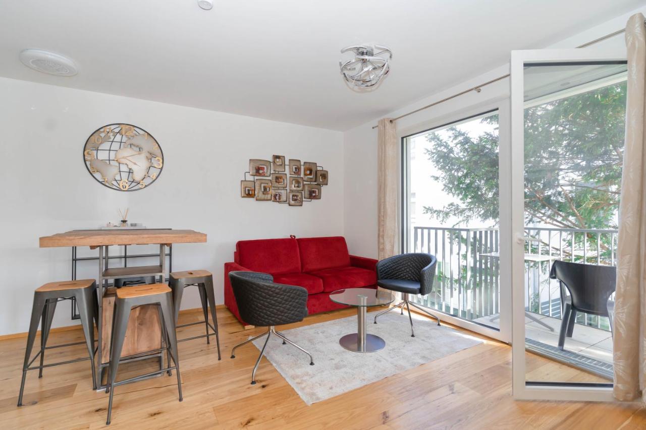 Luxurious With Big Balcony Near Center Appartamento Vienna