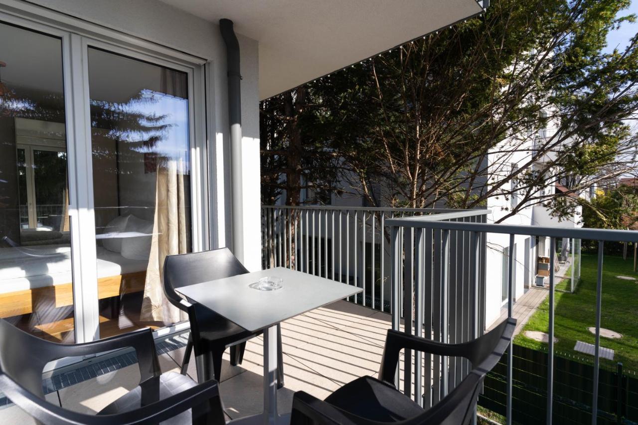 Appartamento Luxurious With Big Balcony Near Center *