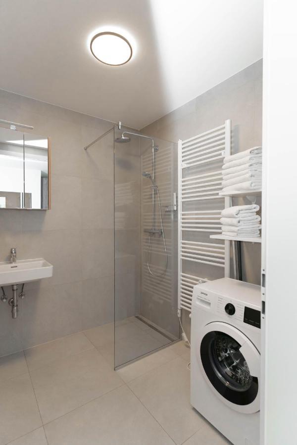 Luxurious With Big Balcony Near Center Appartamento *