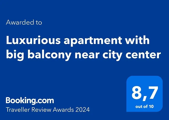 Luxurious Apartment With Big Balcony Near City Center